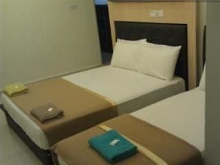 New Wave Vines Hotel Seri Kembangan Esterno foto