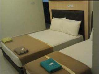 New Wave Vines Hotel Seri Kembangan Esterno foto